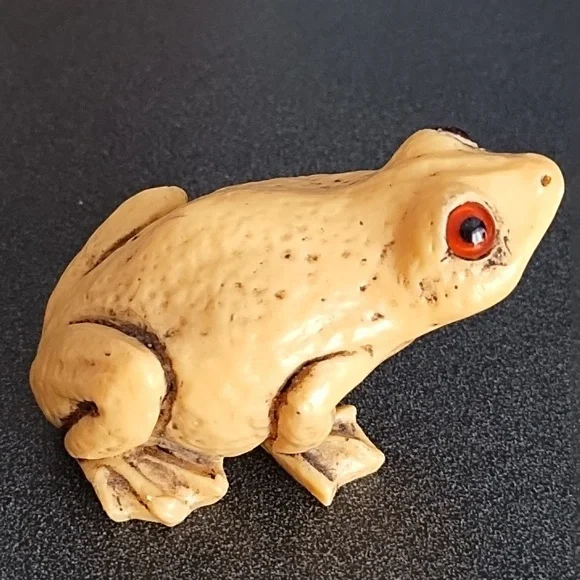 1970s vintage English frog - Picture 4 of 6